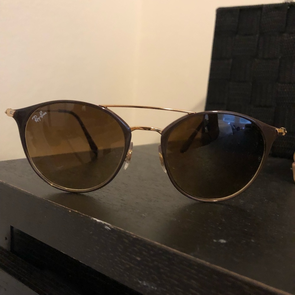 Brown Gradient Ray Bans! - image 2